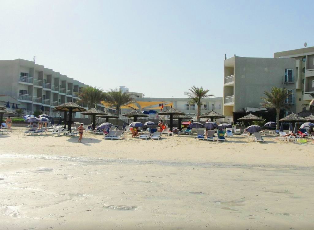 فندق فندق شاطئ الشارقة المظهر الخارجي الصورة